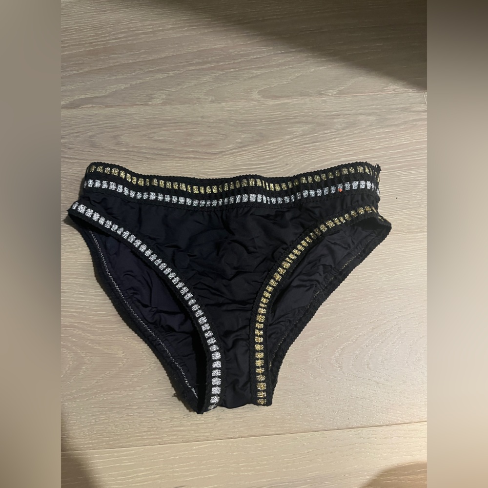 La Blanca Bikini bottoms, mid rise super comfy